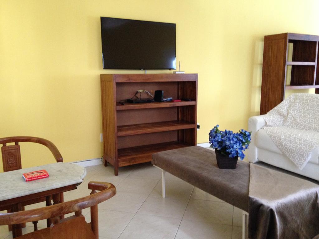Inn Pé N'areia 2*